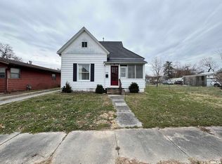 516 N 14th St, Herrin, IL 62948