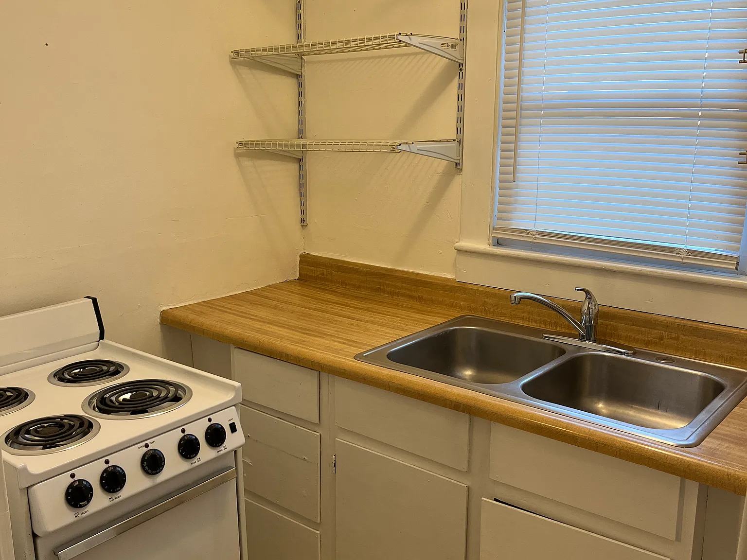 2 bed, $795 — Photo 4