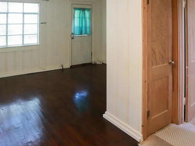 4001 Linden Ave #A — Photo 7