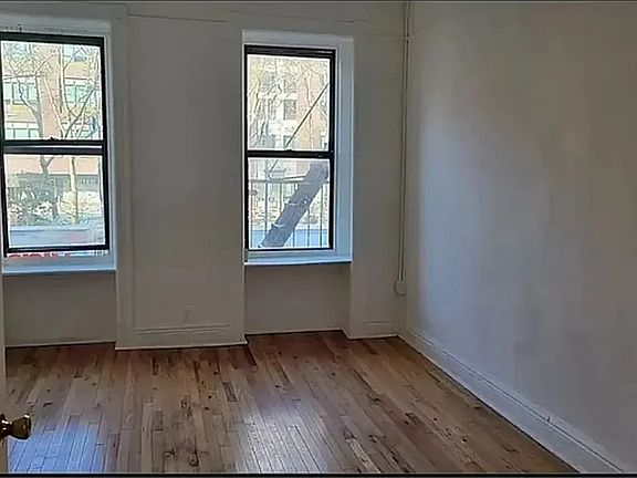 5th image of 2006 2nd Ave APT 1