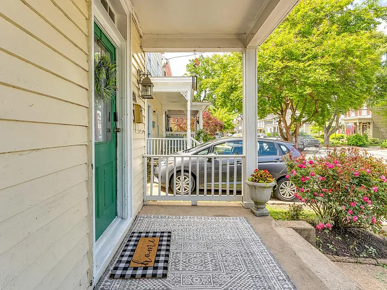 208 Princess Anne St — Photo 3
