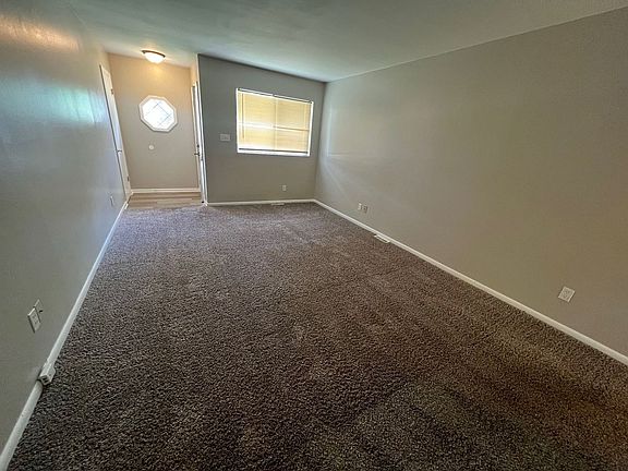 3rd image of 5618 N Strathbury Dr