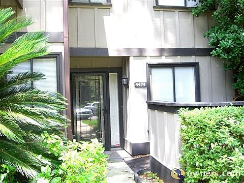 2nd image of 4474 Vienna Woods Way