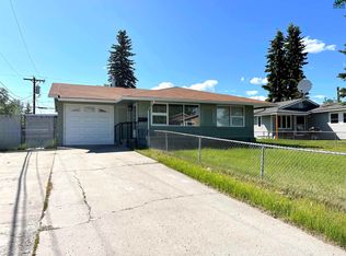 264 Bentley Dr, Fairbanks, AK 99701