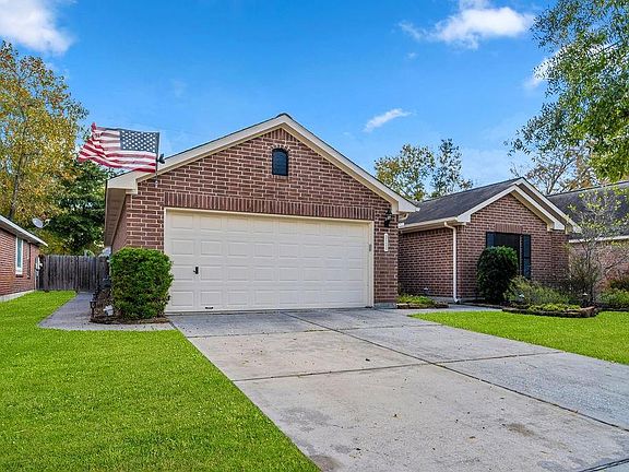 3rd image of 2122 Blossom Creek Dr