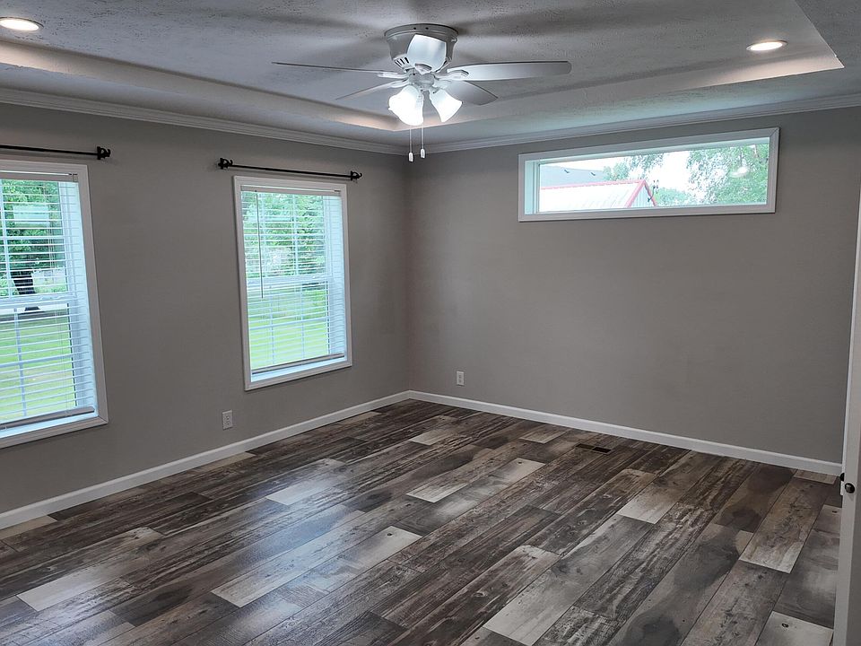 1st image of 6650 SE 224th Road
