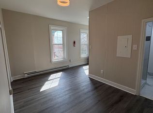 548 E High St APT 5, Pottstown, PA 19464