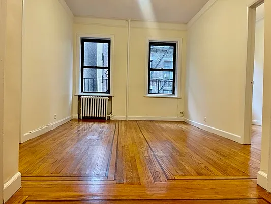 Rented by Oxford Property Group | media 2