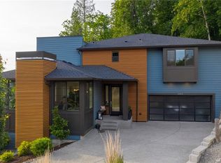 10044 NE 162nd St, Bothell, WA 98011