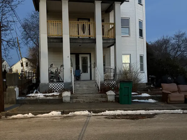 8 Prospect St #2, Webster, MA 01570