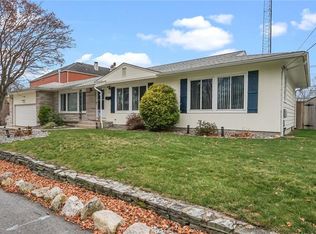 12 Hazard St, Coventry, RI 02816