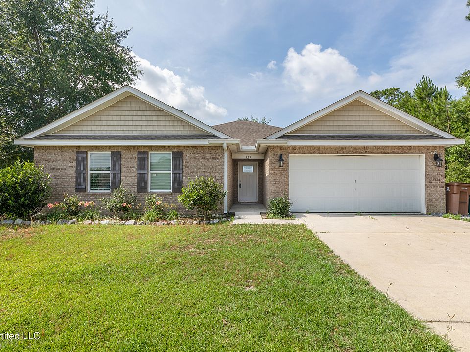 1st image of 329 Twin Lakes Blvd