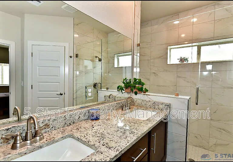 15237 Ambition Ave — Photo 24