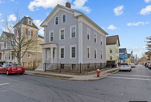 65 Chestnut St #1 Photo 1