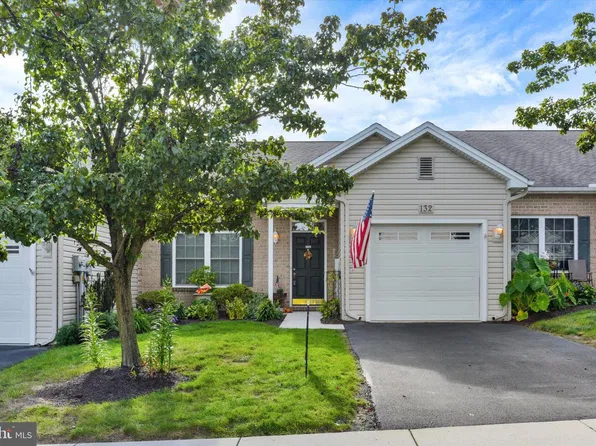 132 Lehman Dr, Carlisle, PA 17013