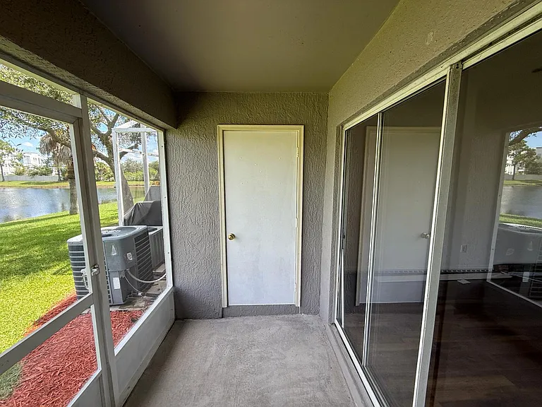 13531 Summerton Dr — Photo 23