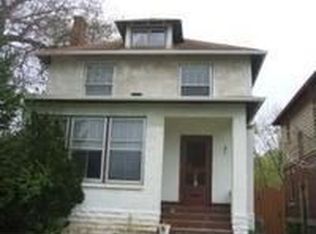 517 S 4th St, Mankato, MN 56001