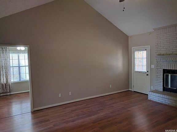 4th image of 7120 Bentley Ct