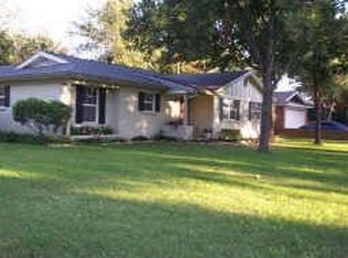 2160 Shady Grove Dr, Bedford, TX 76021