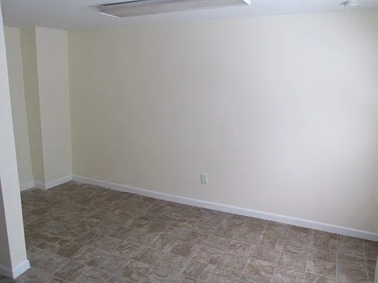 Rented by Windsor Homes Realty Corp | media 1