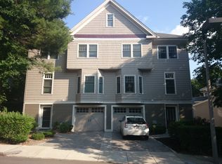 5 Sigourney St, Jamaica Plain, MA 02130