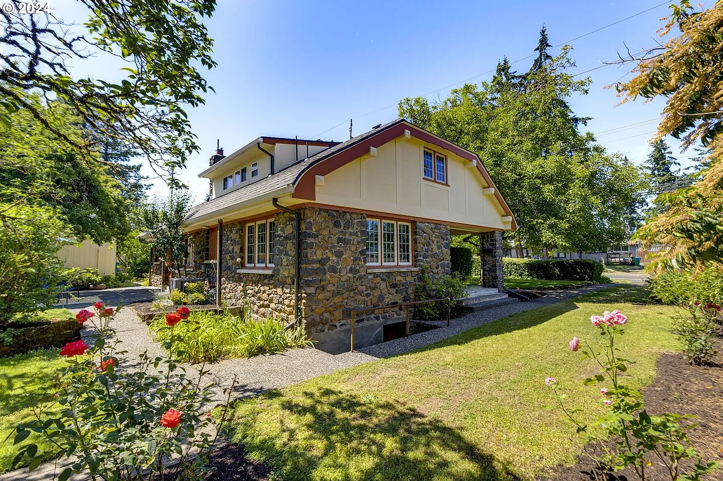Historic 4-Bedroom Stone Home with Timeless Character, Hardwood Floors, Spacious Living & a Large... — Photo 1