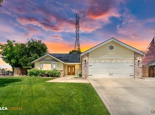 10918 Dee Dee Ave, Bakersfield, CA 93312