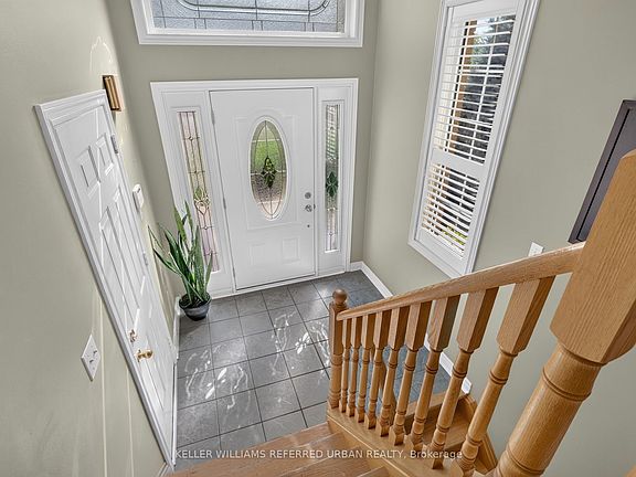 4th image of 27 Summer Valley Dr