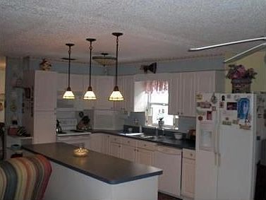 4th image of 235 Dunbridge Dr