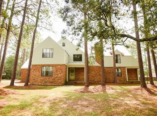276 McDilda Dr, Lyons, GA 30436