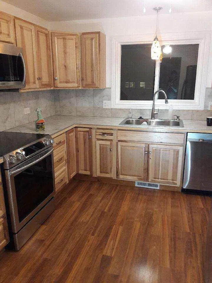 3 bed, 1592 sqft, $2,800 — Photo 4