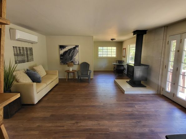 (undisclosed Address)