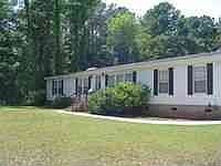 2nd image of 425 Yaupon Dr
