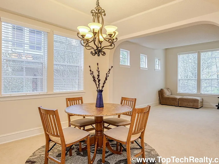12852 NW Bayonne Ln — Photo 3