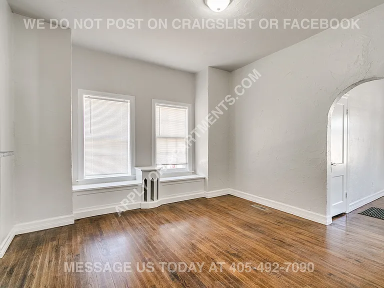 1130 NW 39th St #1130.5 — Photo 10