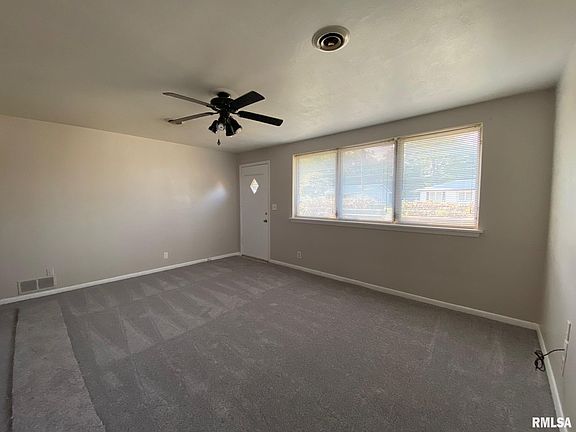 4th image of 2532 W Scenic Dr
