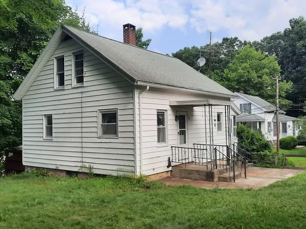 72 Vandale Street, Putnam, CT 06260