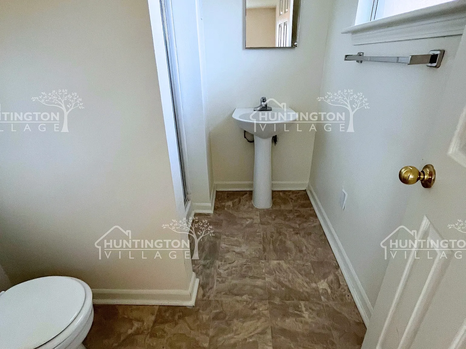 3 bed, 1380 sqft, $1,395 — Photo 2