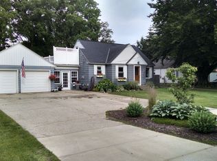 651 Steketee Ave, Holland, MI