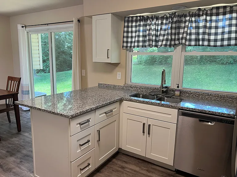 18 Duffy Ct — Photo 7