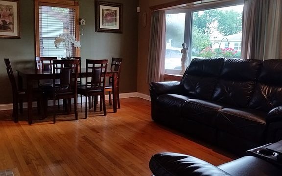 3rd image of 17351 65th Ave
