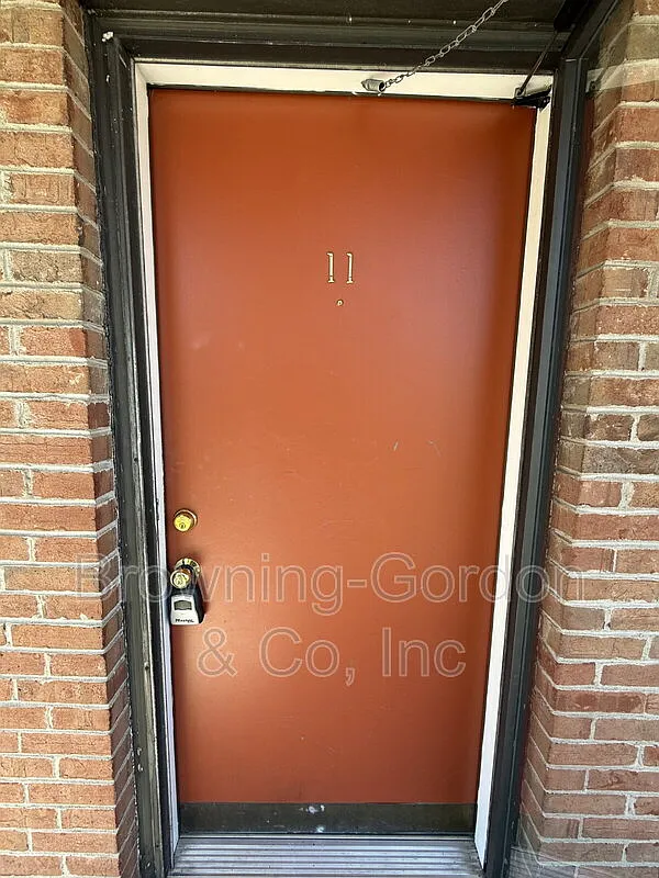 1 bed, 1.0 bath, 600 sqft, $1,300 — Photo 3