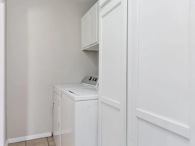 2356 N 85th Pl — Photo 27