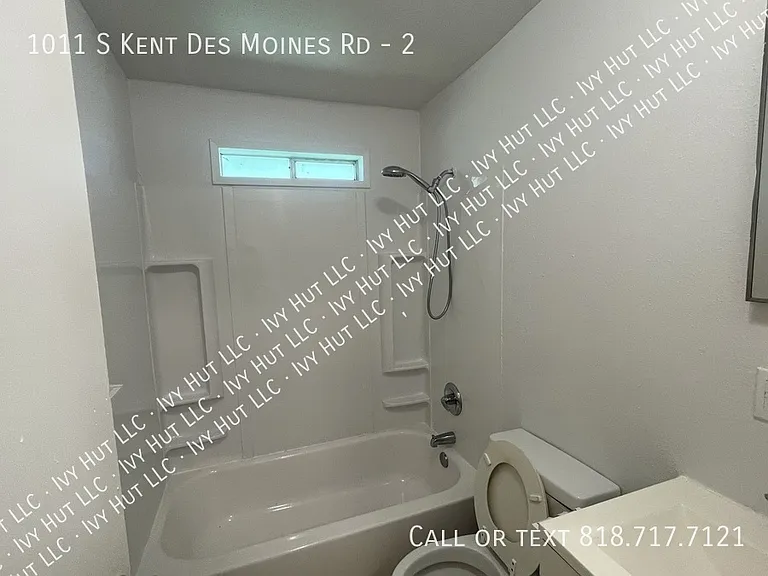 1011 S Kent Des Moines Rd #2 — Photo 15