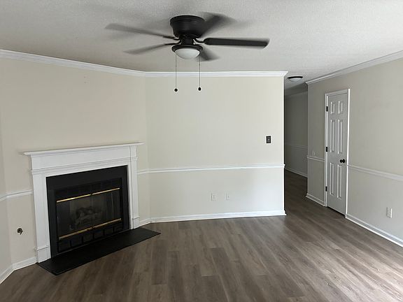 4th image of 104 Larkspur Holw
