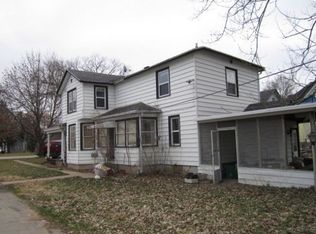 319 S Clinton St, Princeton, WI 54968