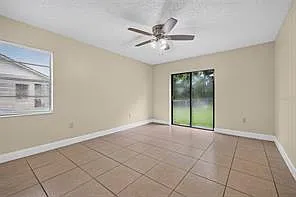 660 Royalty Ct — Photo 16