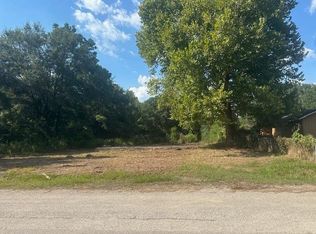 450 Oak Ln, Vidor, TX 77662