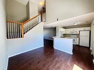3714 Bracknell Forest Dr, Groveport, OH 43125