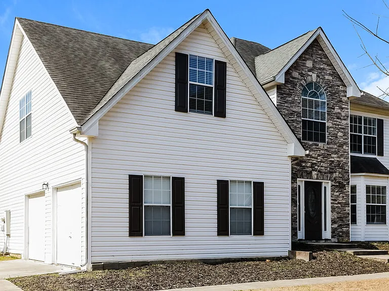 2517 Mead Ct — Photo 4